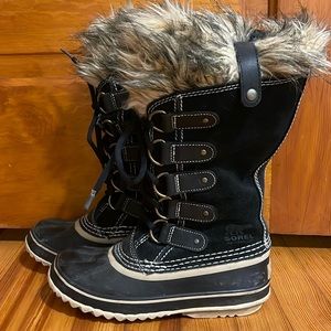 Sorel winter boots. Waterproof. Women’s size 5.